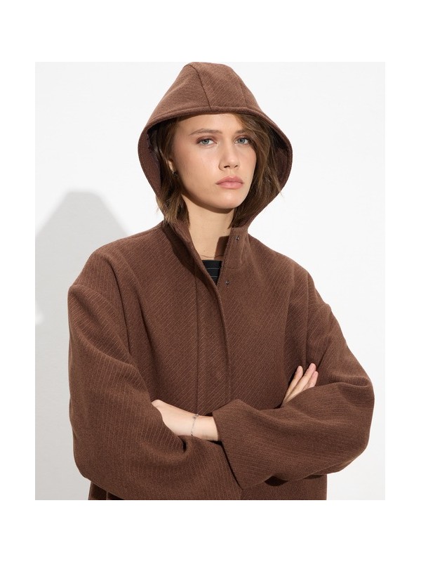 Oversized coat with hood and pockets passager 90014