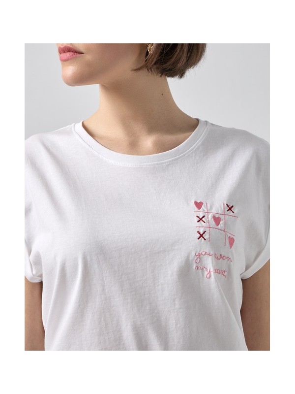 T-shirt με κέντημα καρδιές Passager 41081