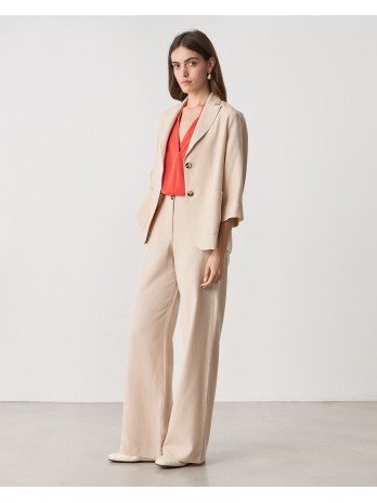 Short jacket with patch...