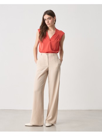 Straight lyocell pants...